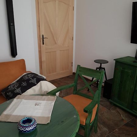 שצ'צ'ירק Apartament Zielony מראה חיצוני תמונה
